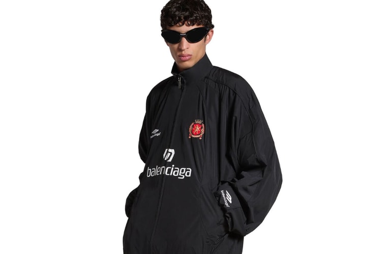 Balenciaga から新作フットボールジャージが発売